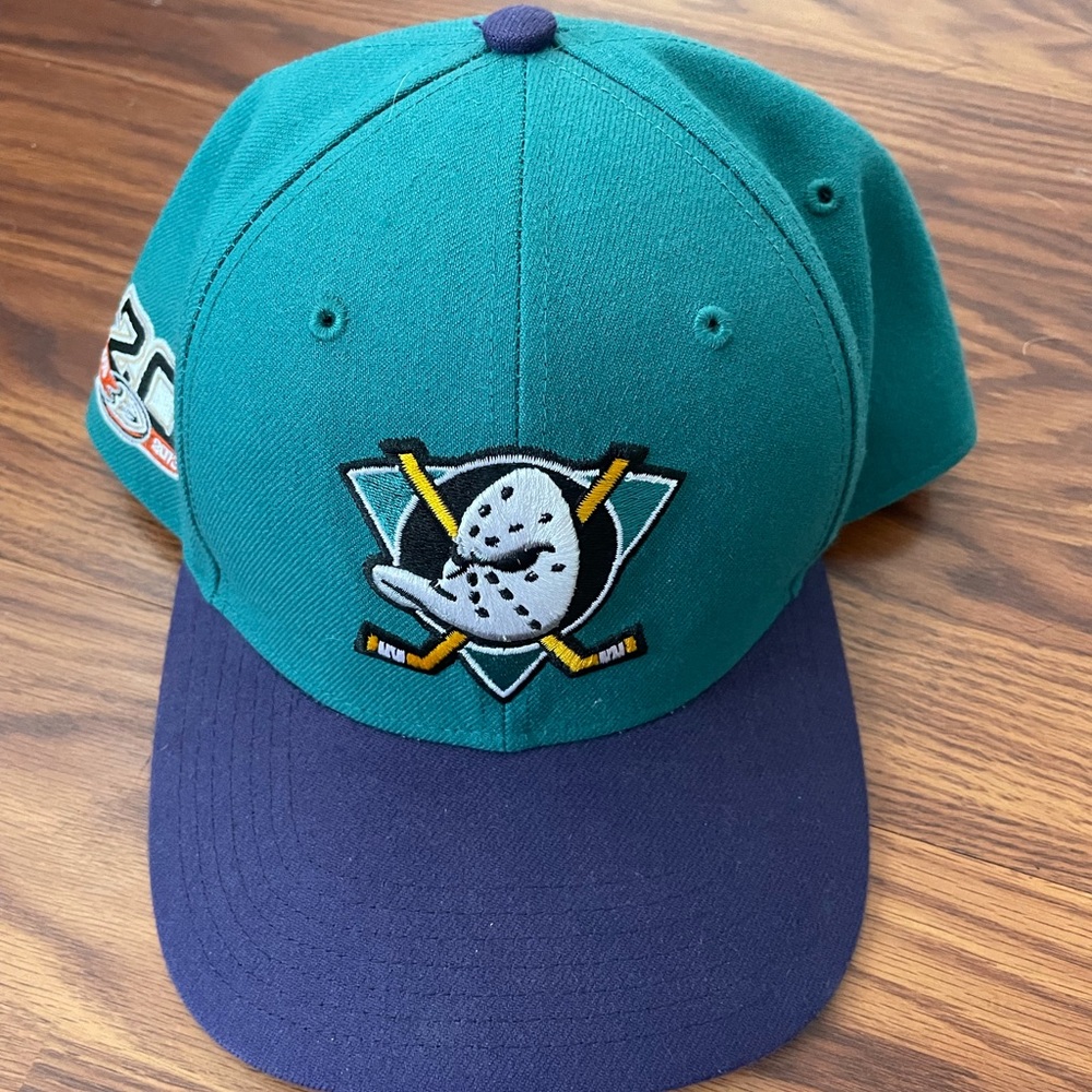 Vintage Anaheim Ducks Hat 20 Year Anniversary